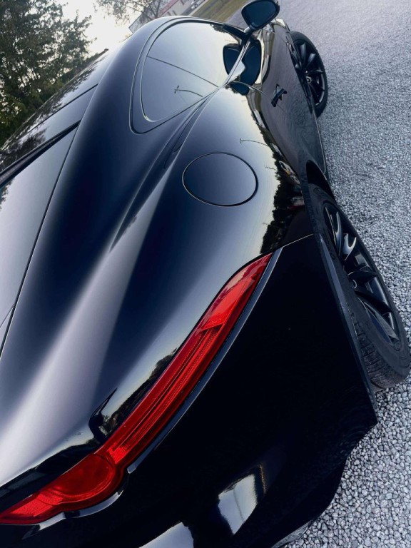 2016 Jaguar F-TYPE Image 4