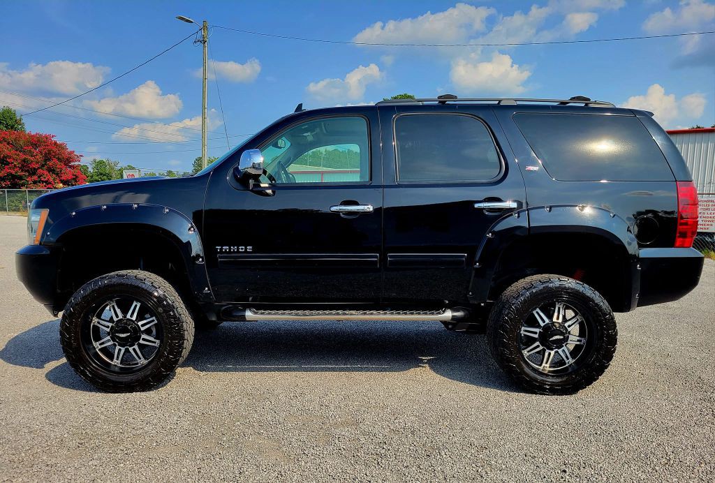 2011 Chevrolet Tahoe Image 7