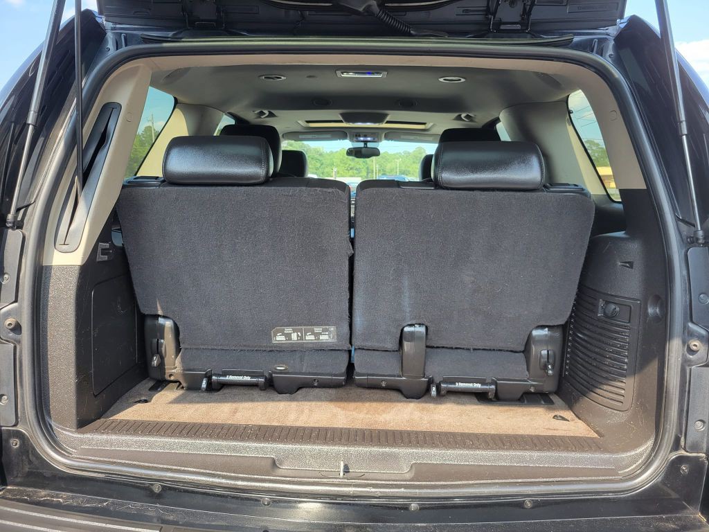 2011 Chevrolet Tahoe Image 19