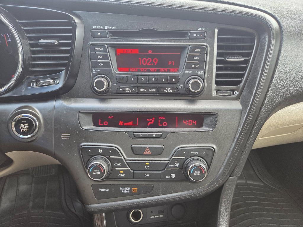 2013 Kia Optima Image 29