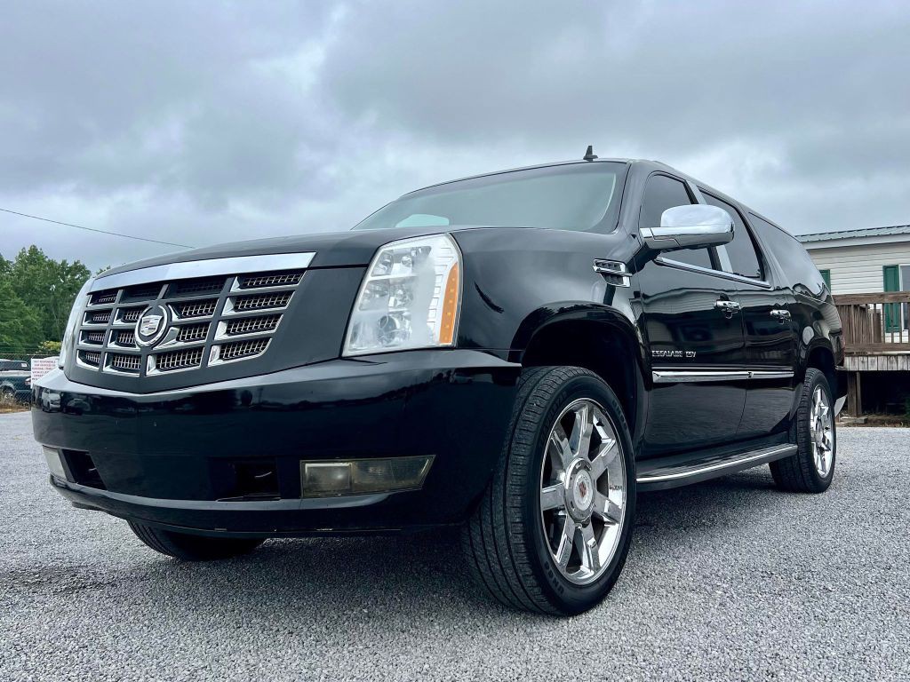 2012 Cadillac Escalade Image 18