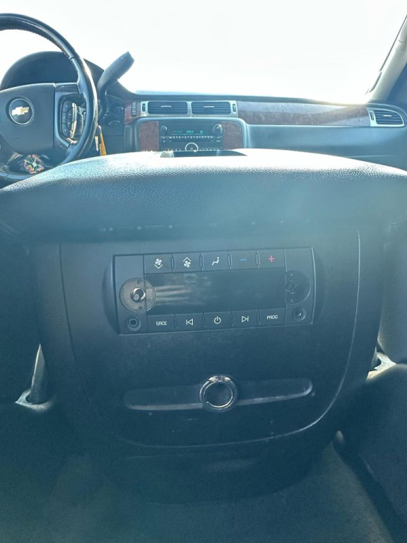 2007 Chevrolet Tahoe Image 16
