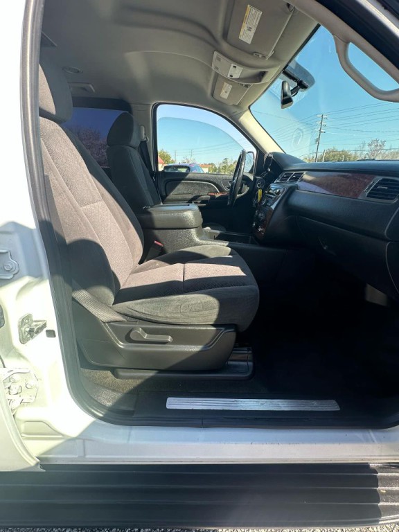 2007 Chevrolet Tahoe Image 18