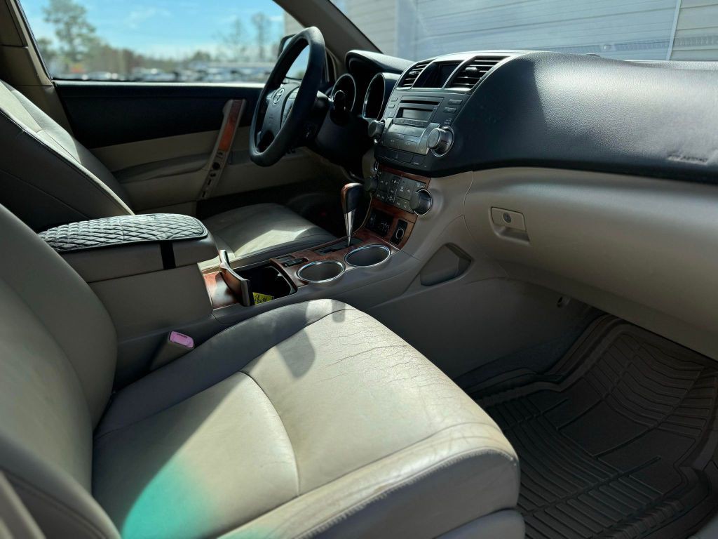 2008 Toyota Highlander Image 11