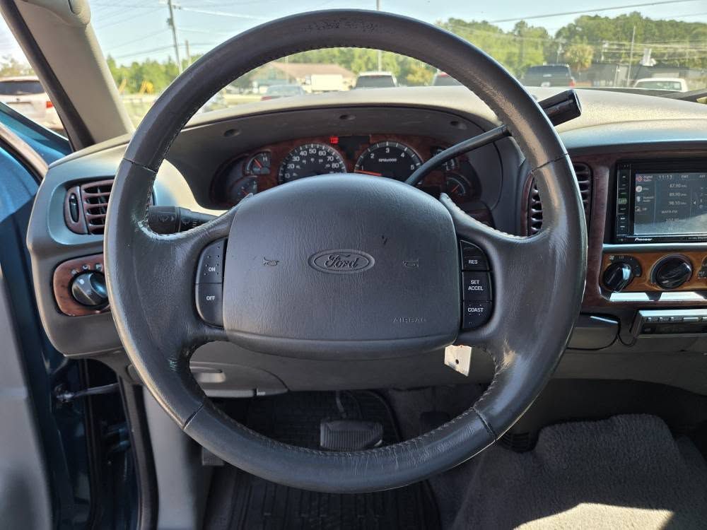 2001 Ford F-150 Image 23