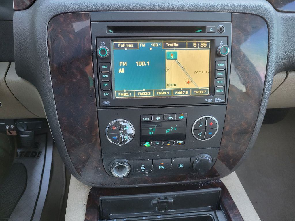 2011 GMC Yukon Image 16