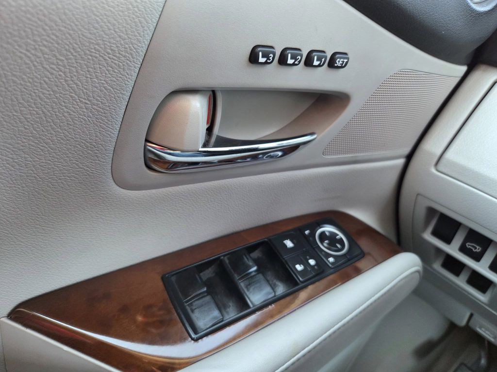 2010 Lexus RX 350 Image 23