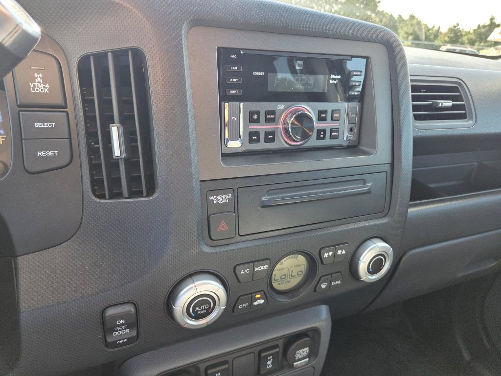 2007 Honda Ridgeline Image 16