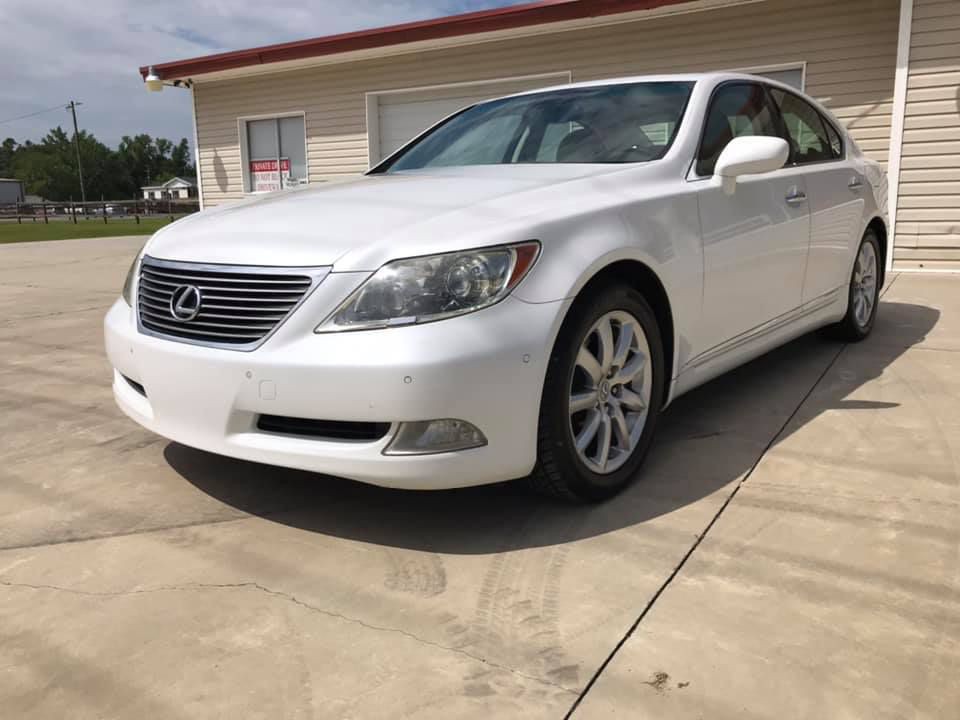 2009 Lexus LS Image 1