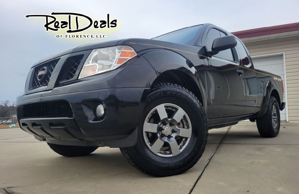 2013 Nissan Frontier Image 1