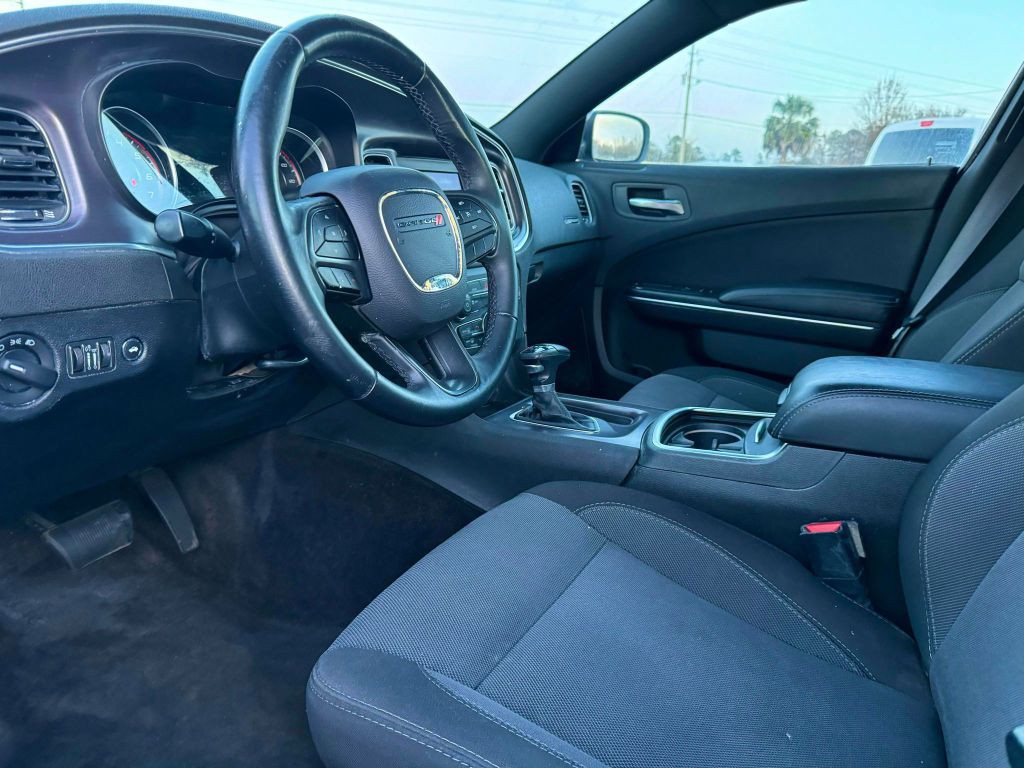 2018 Dodge Charger Image 8