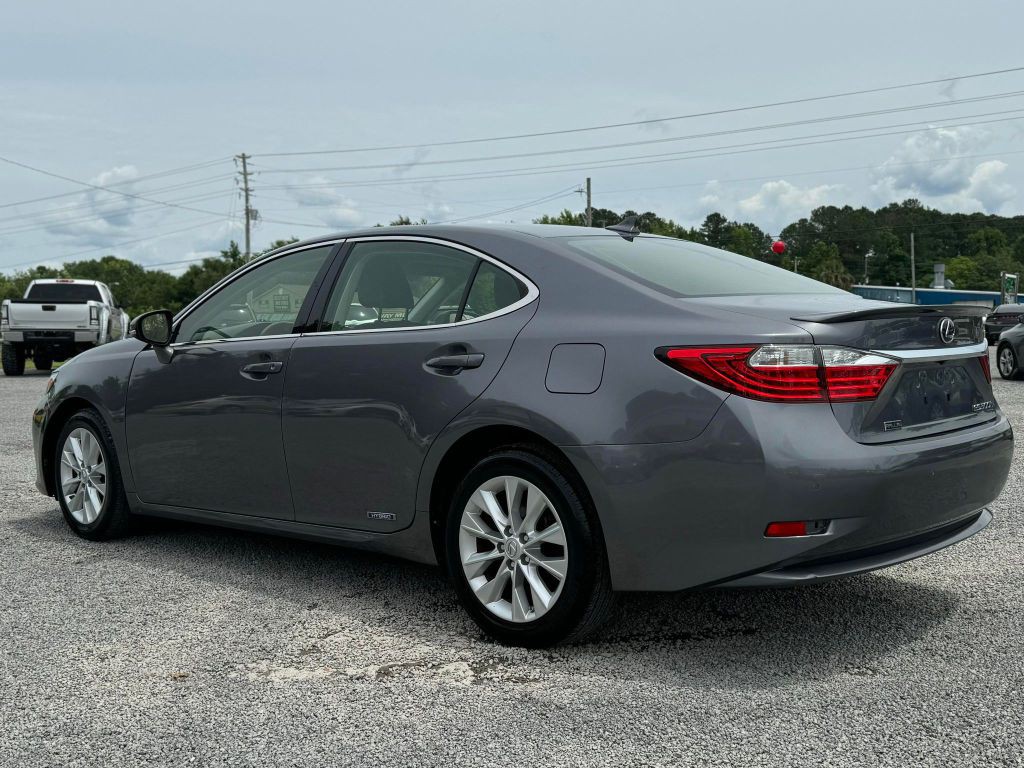 2013 Lexus ES 300 Image 18