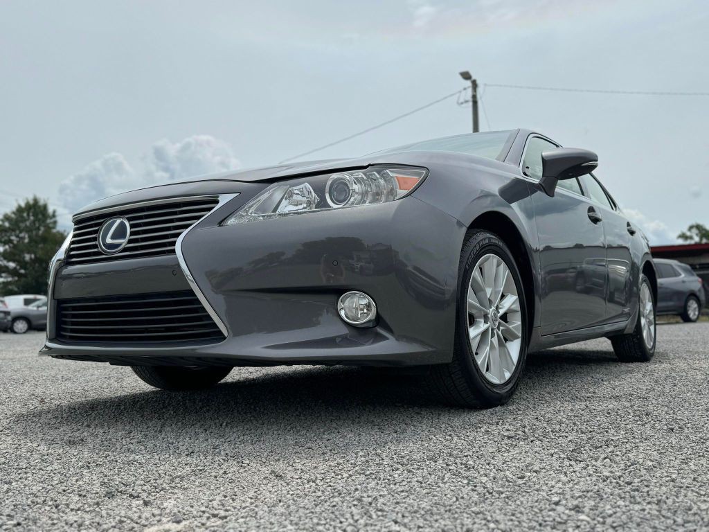 2013 Lexus ES 300 Image 19
