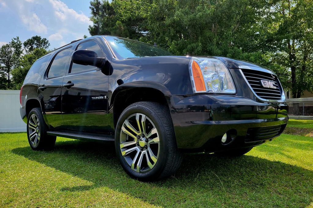 2007 GMC Yukon Image 3