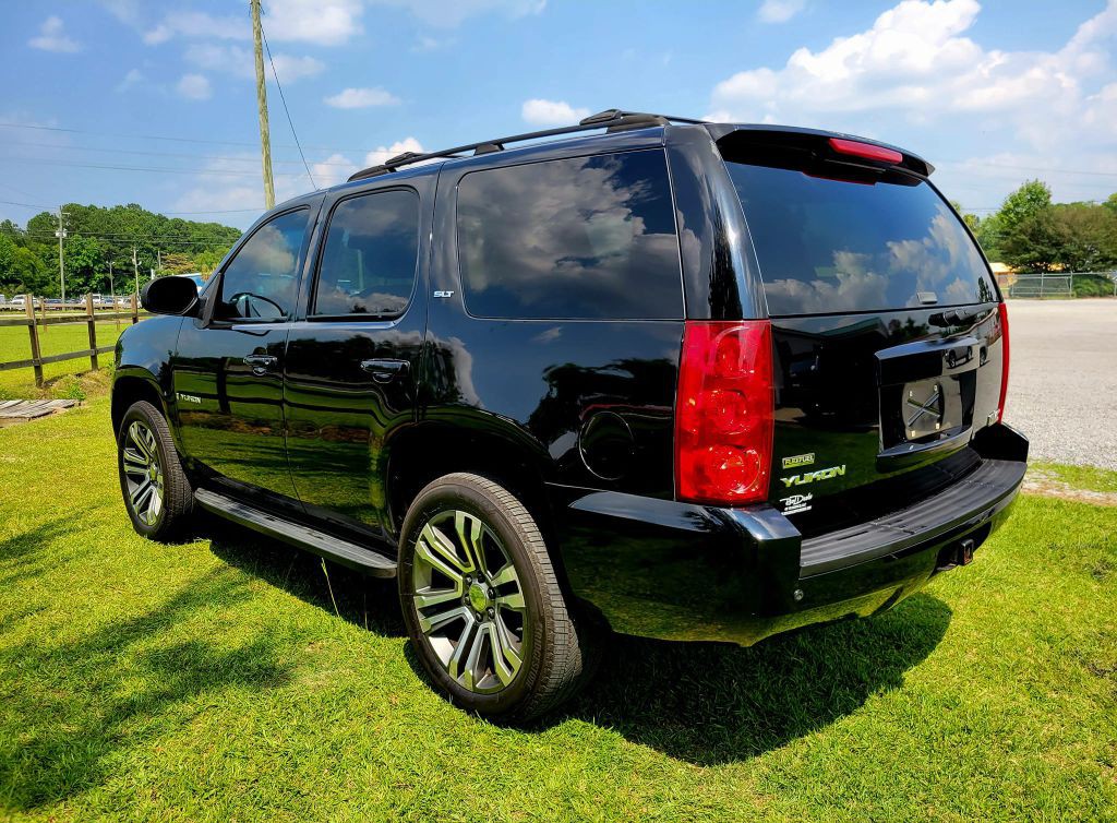 2007 GMC Yukon Image 7