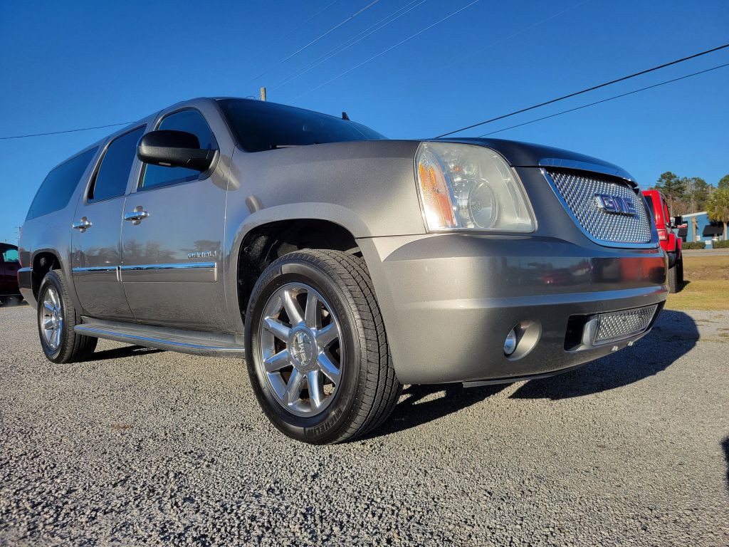 2012 GMC Yukon Image 3