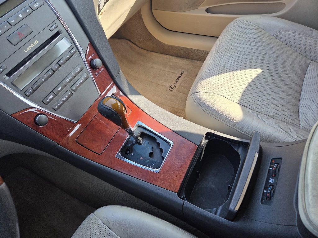 2012 Lexus ES 350 Image 18