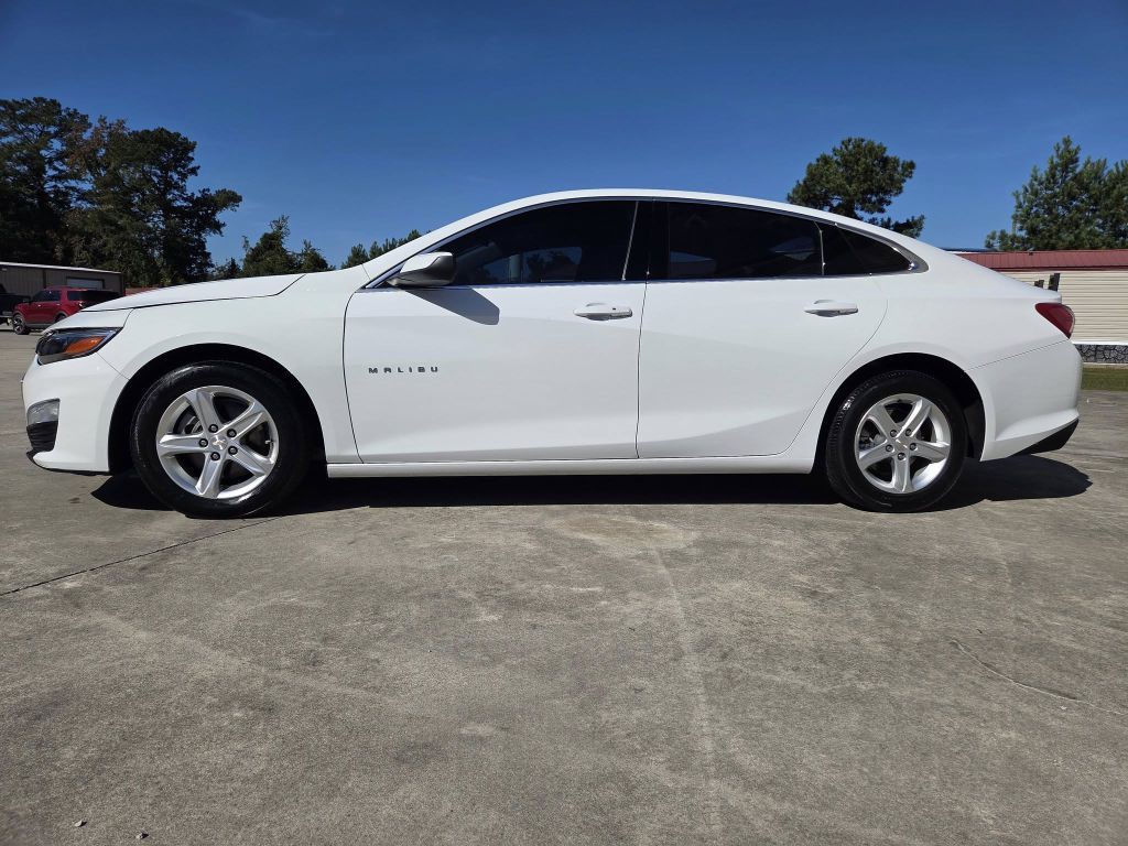 2022 Chevrolet Malibu Image 5
