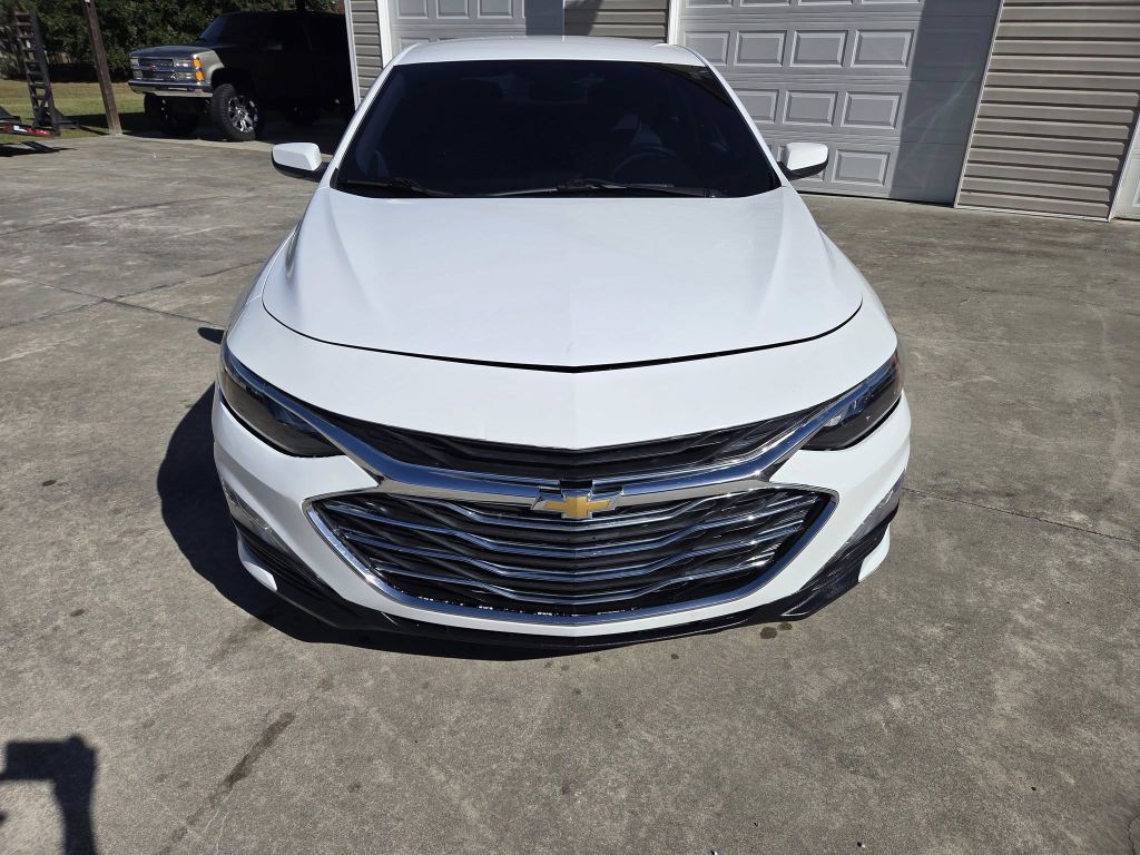 2022 Chevrolet Malibu Image 8