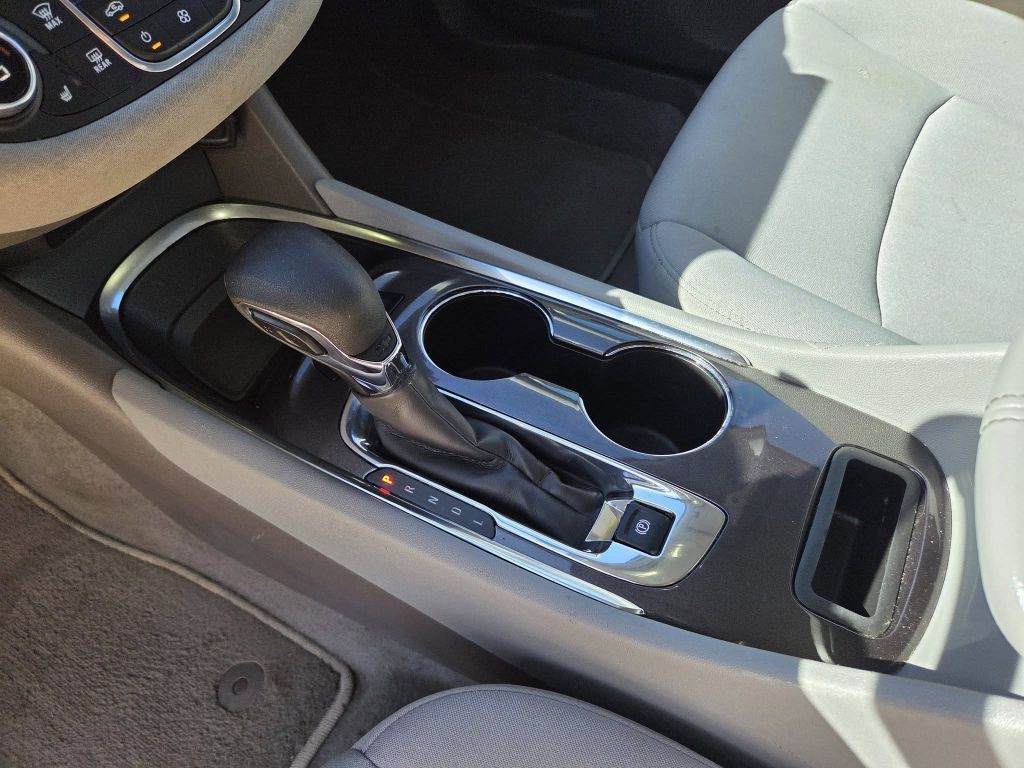 2022 Chevrolet Malibu Image 15