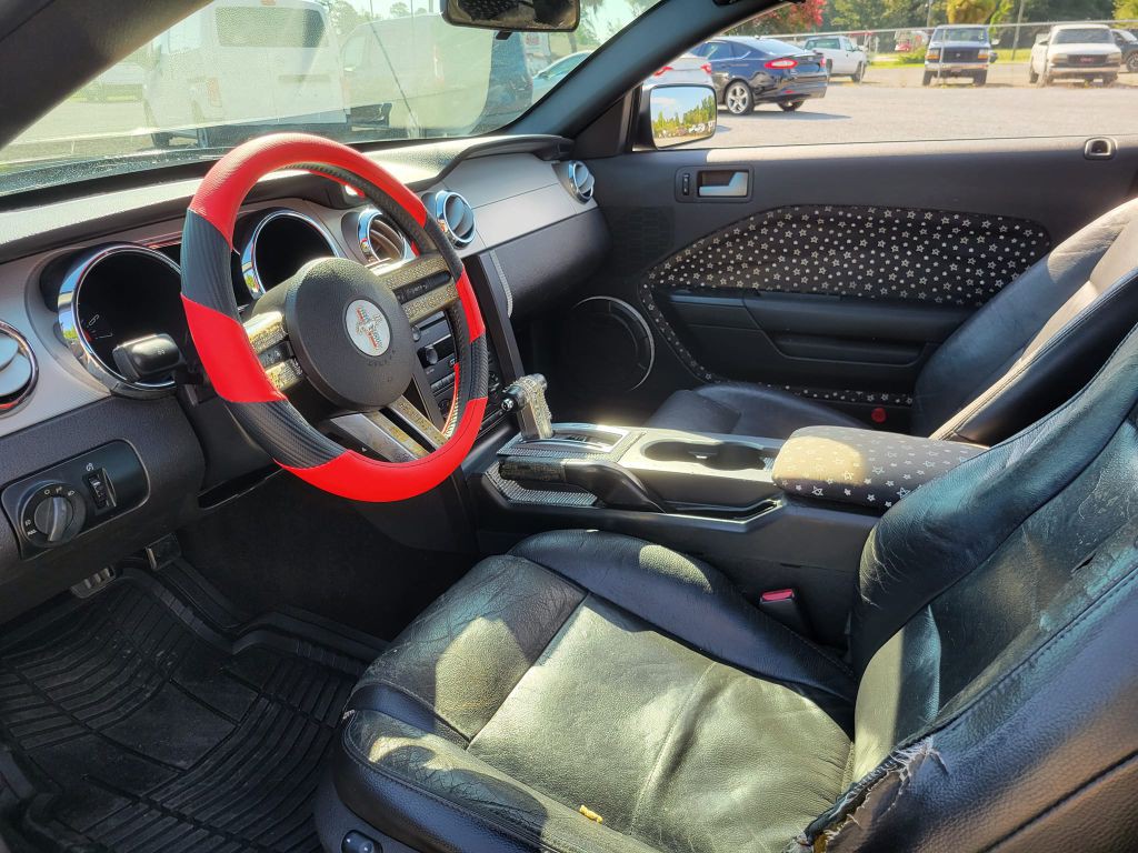 2007 Ford Mustang Image 10