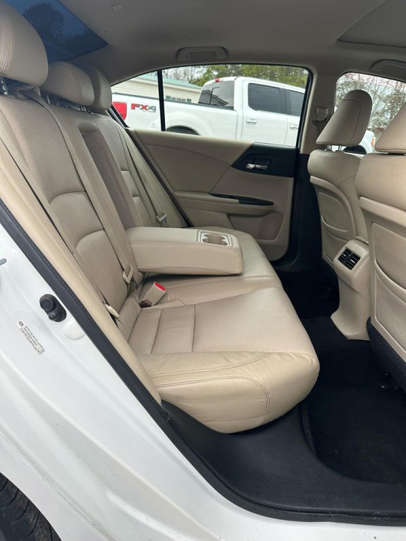 2013 Honda Accord Image 14