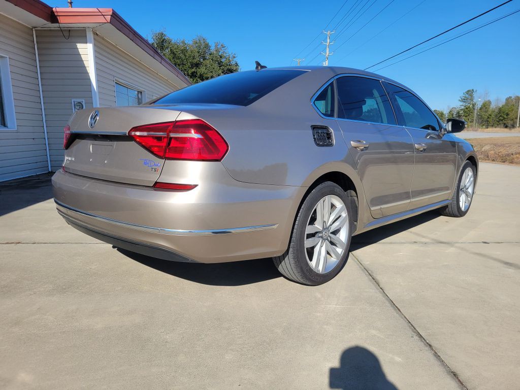2016 Volkswagen Passat Image 6
