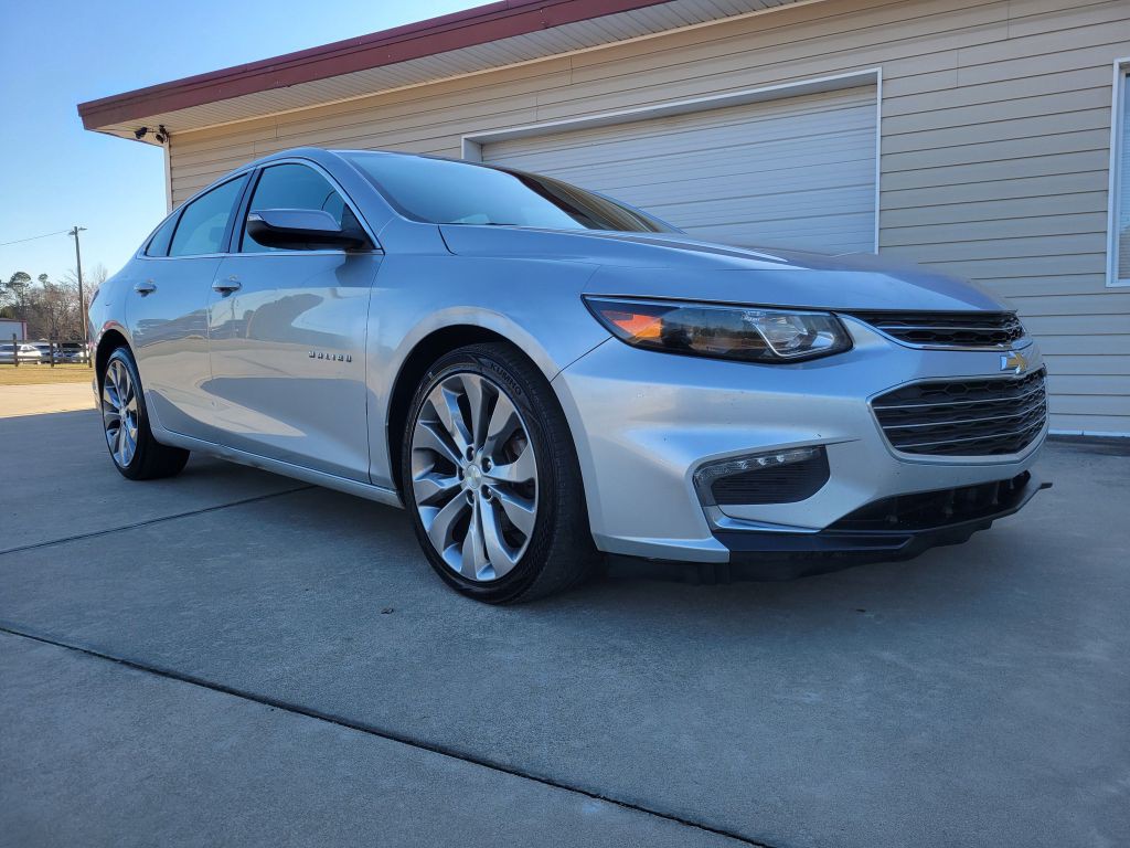 2016 Chevrolet Malibu Image 3