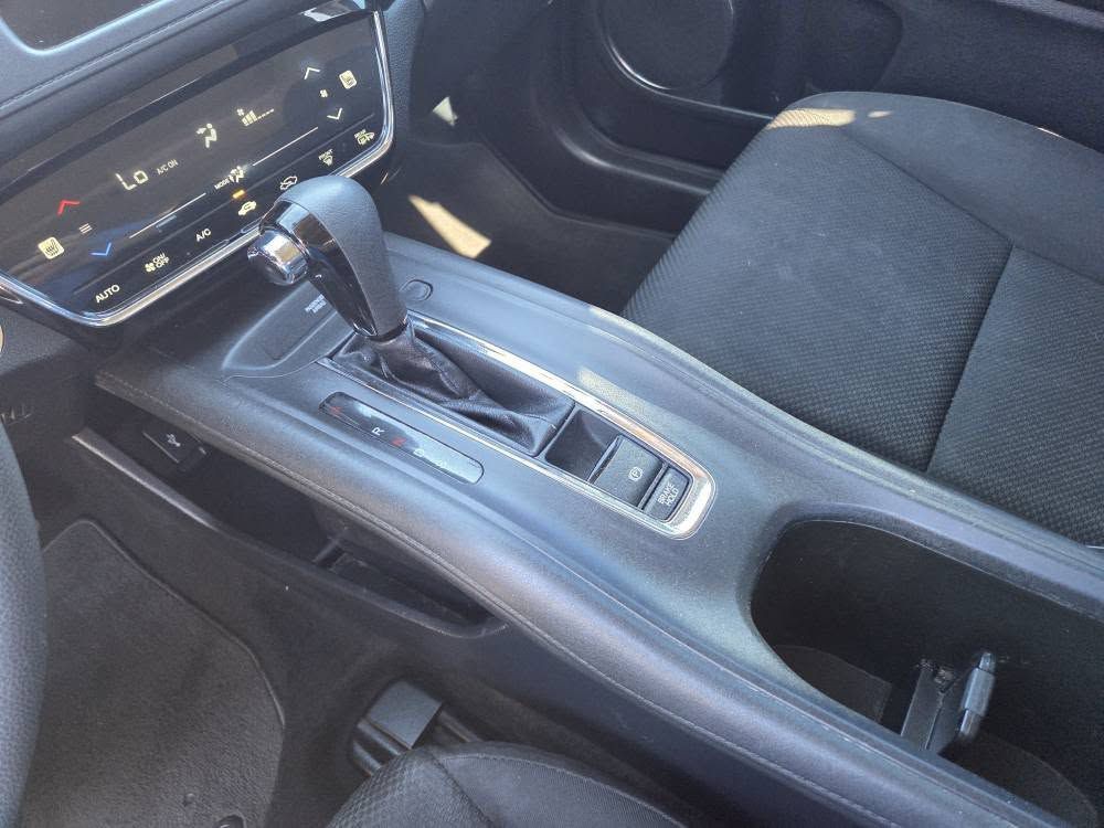 2016 Honda HR-V Image 17