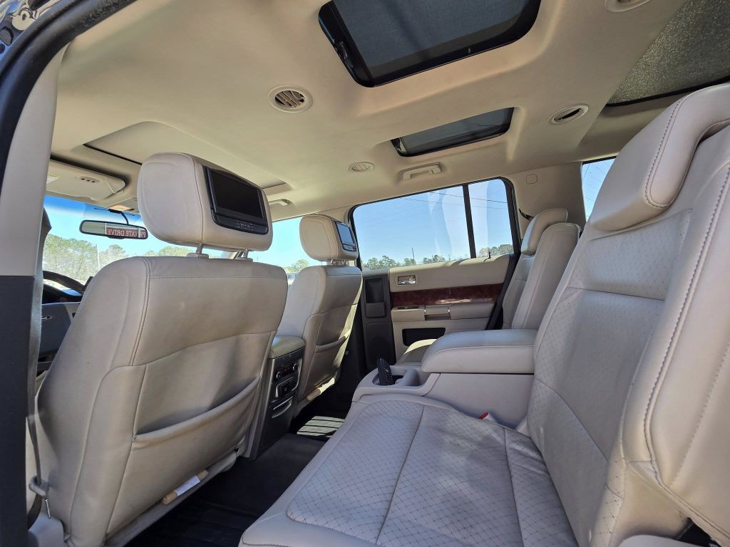 2011 Ford Flex Image 11