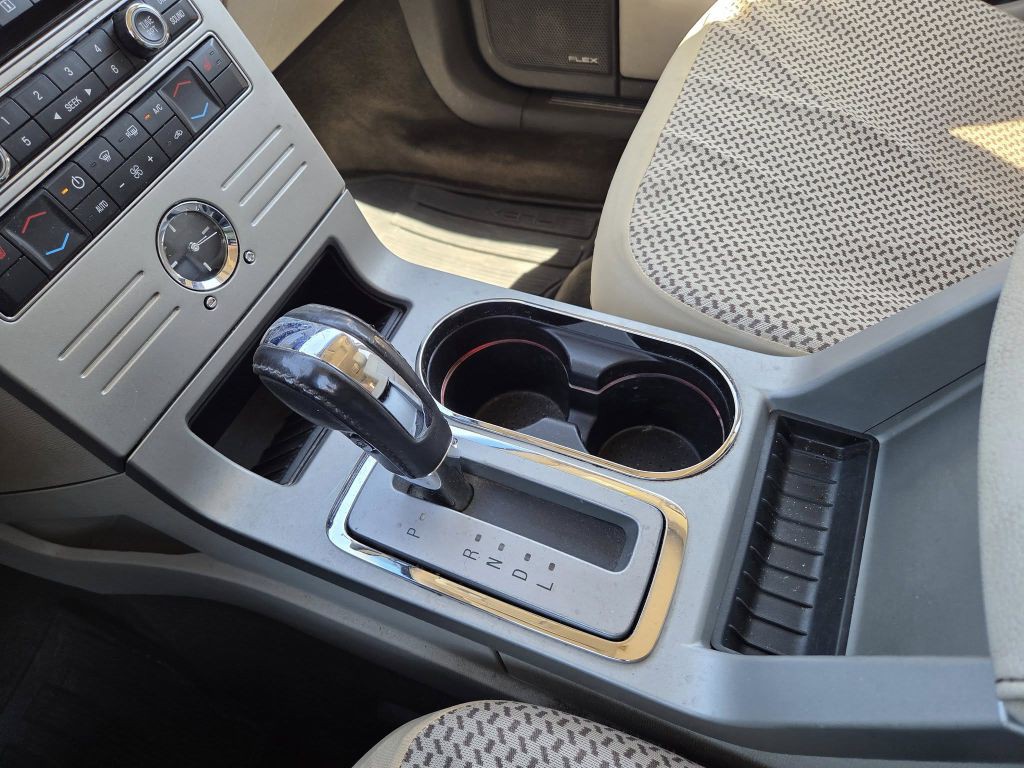 2011 Ford Flex Image 17