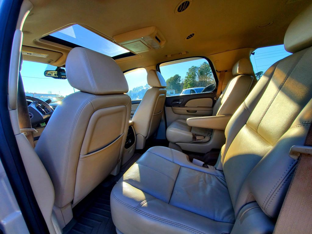 2007 GMC Yukon Image 9