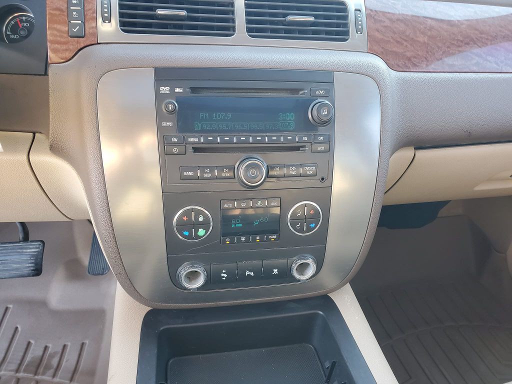 2007 GMC Yukon Image 12