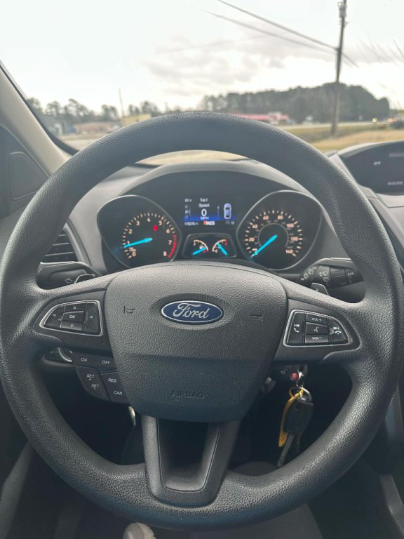 2017 Ford Escape Image 8
