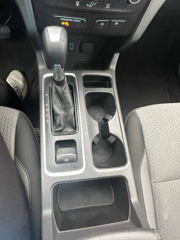 2017 Ford Escape Image 11