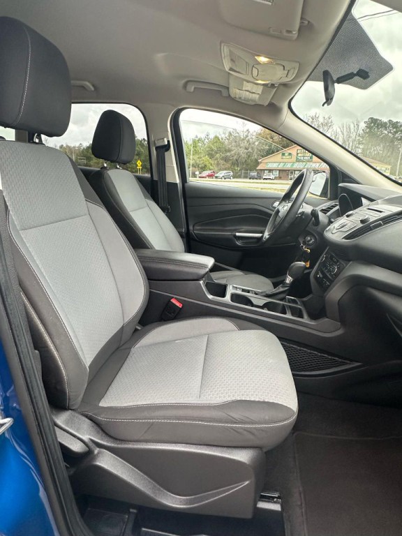 2017 Ford Escape Image 17