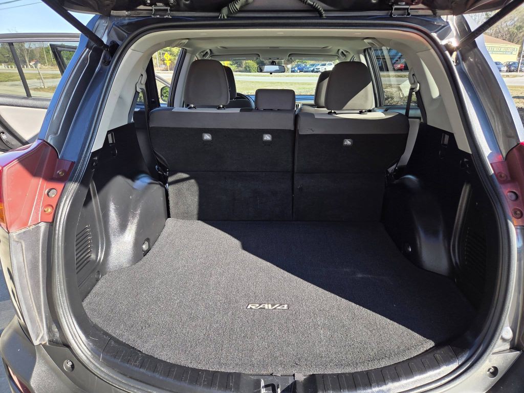 2014 Toyota Rav4 Image 12