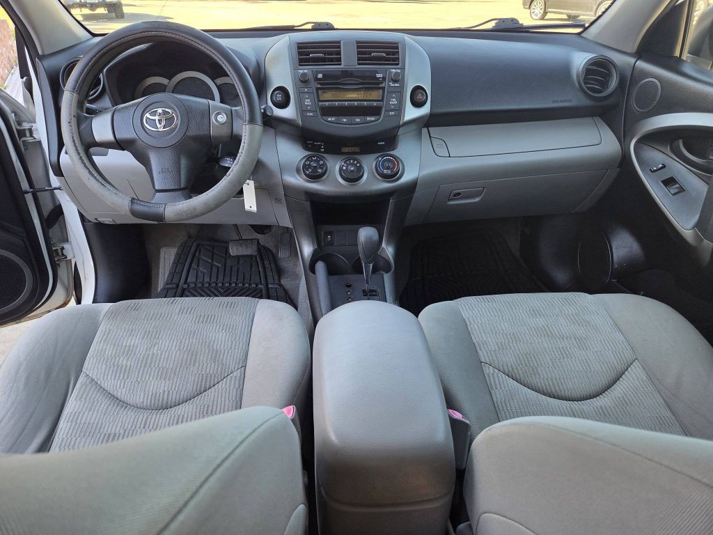 2009 Toyota Rav4 Image 15