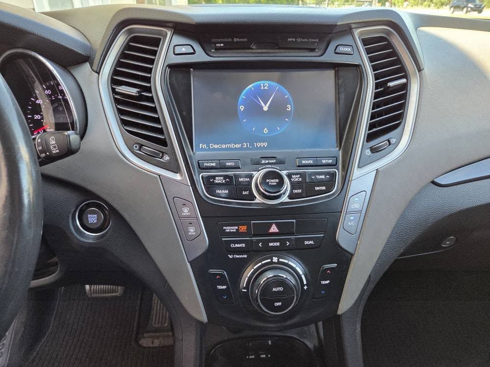 2013 Hyundai Santa Fe Sport Image 17