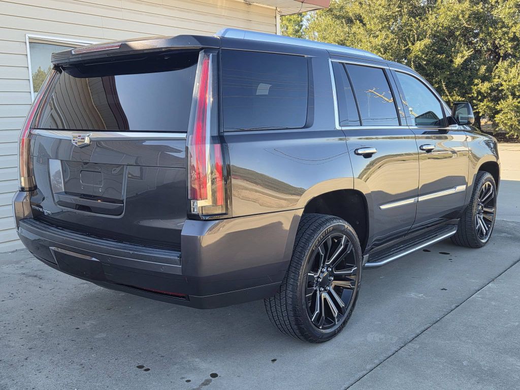 2016 Cadillac Escalade Image 5