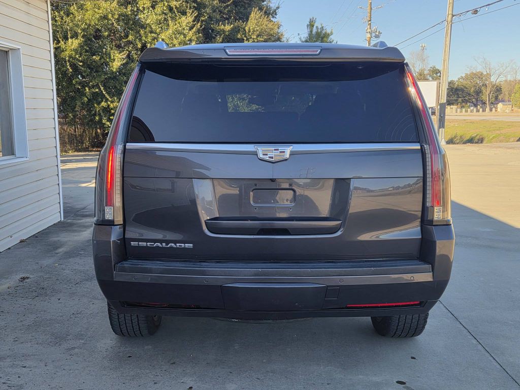 2016 Cadillac Escalade Image 6