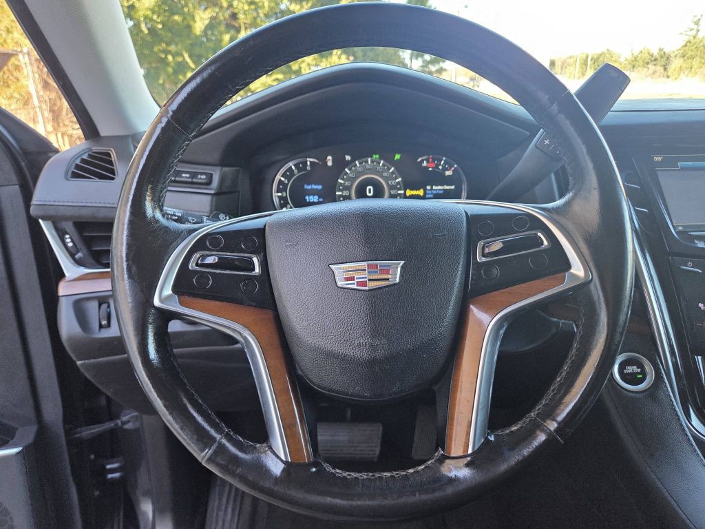 2016 Cadillac Escalade Image 27