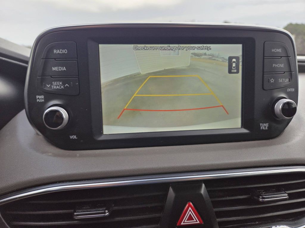 2019 Hyundai Santa Fe Image 17