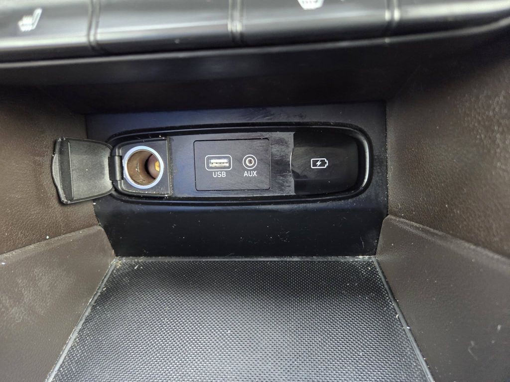 2019 Hyundai Santa Fe Image 19