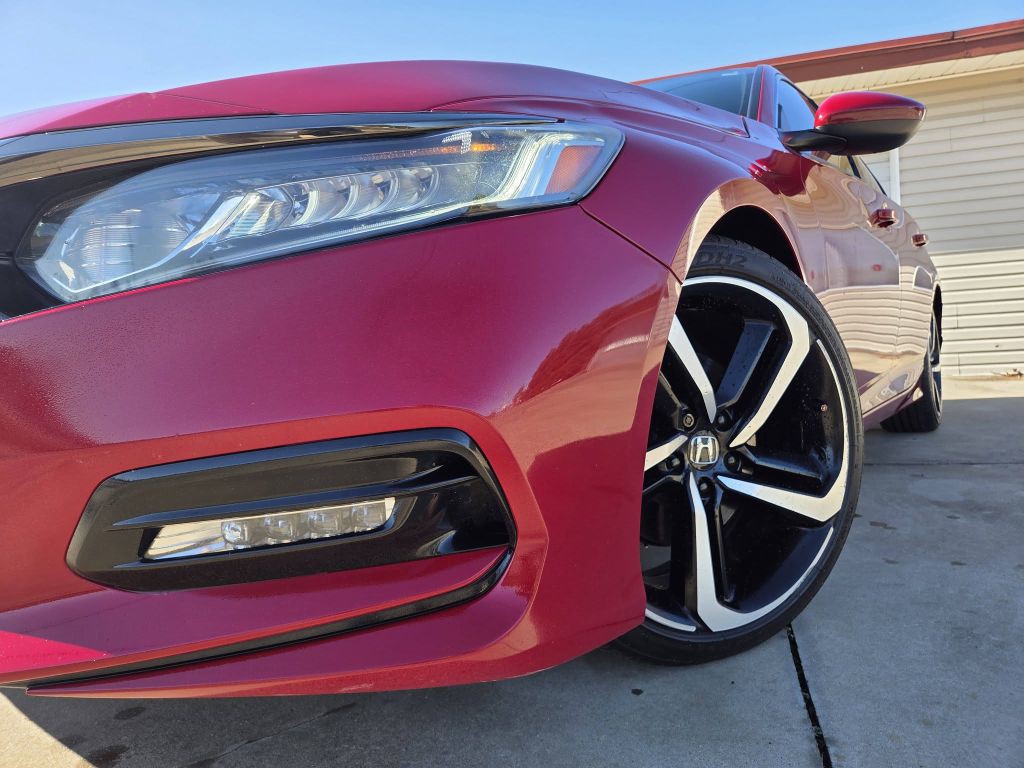 2020 Honda Accord Image 2
