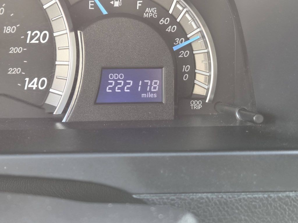 2014 Toyota Camry Image 17