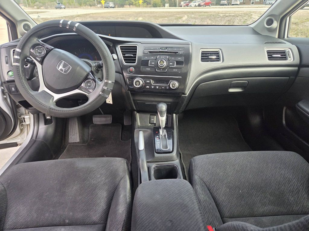 2013 Honda Civic Image 16
