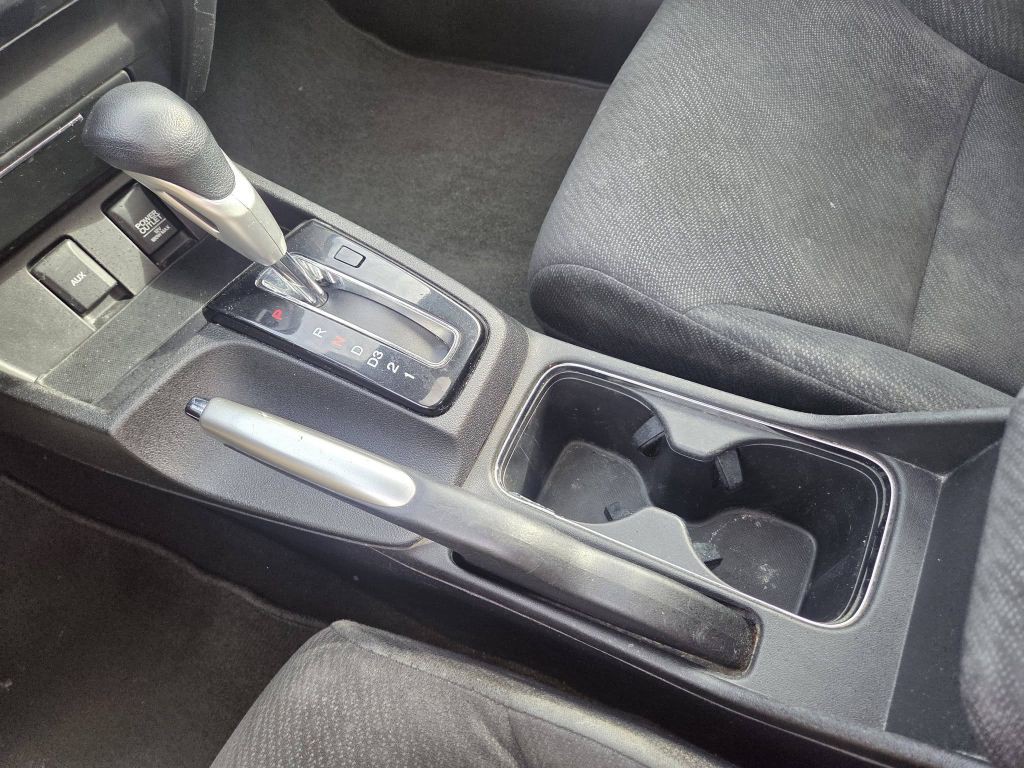 2013 Honda Civic Image 17