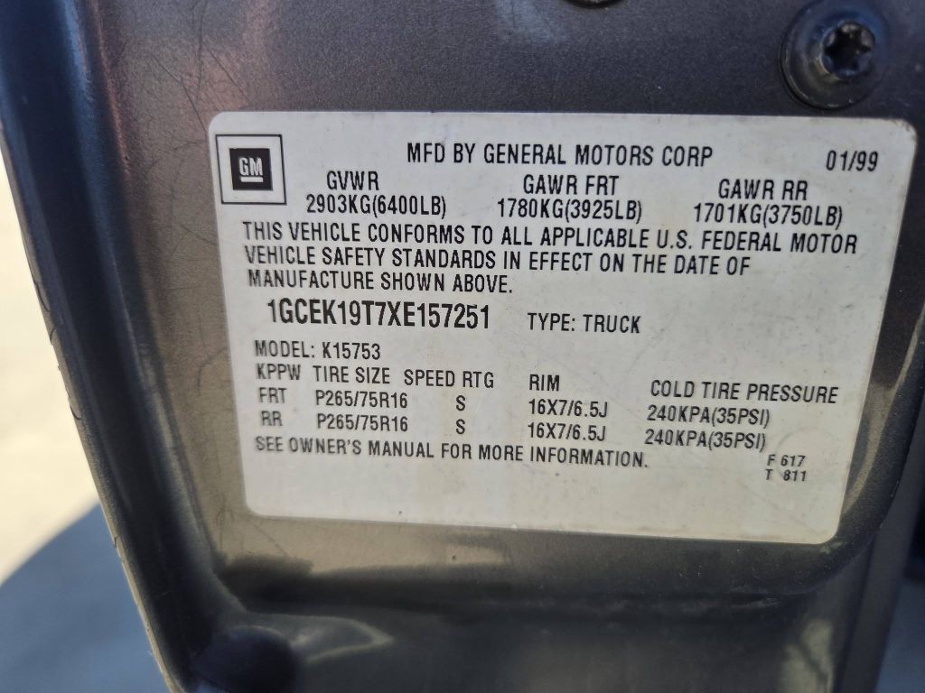 1999 Chevrolet Silverado 1500 Image 18