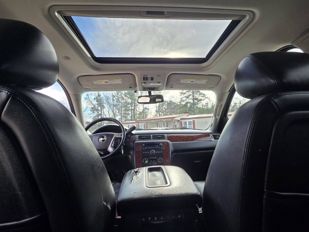 2012 Chevrolet Tahoe Image 13